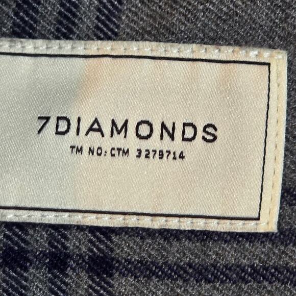 7Diamonds Generation Plaid Button Up Down Shirt Men's Size Small Rugged Outdoor - Picture 8 of 8